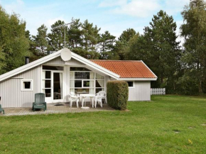 8 person holiday home in R dby, Kramnitse